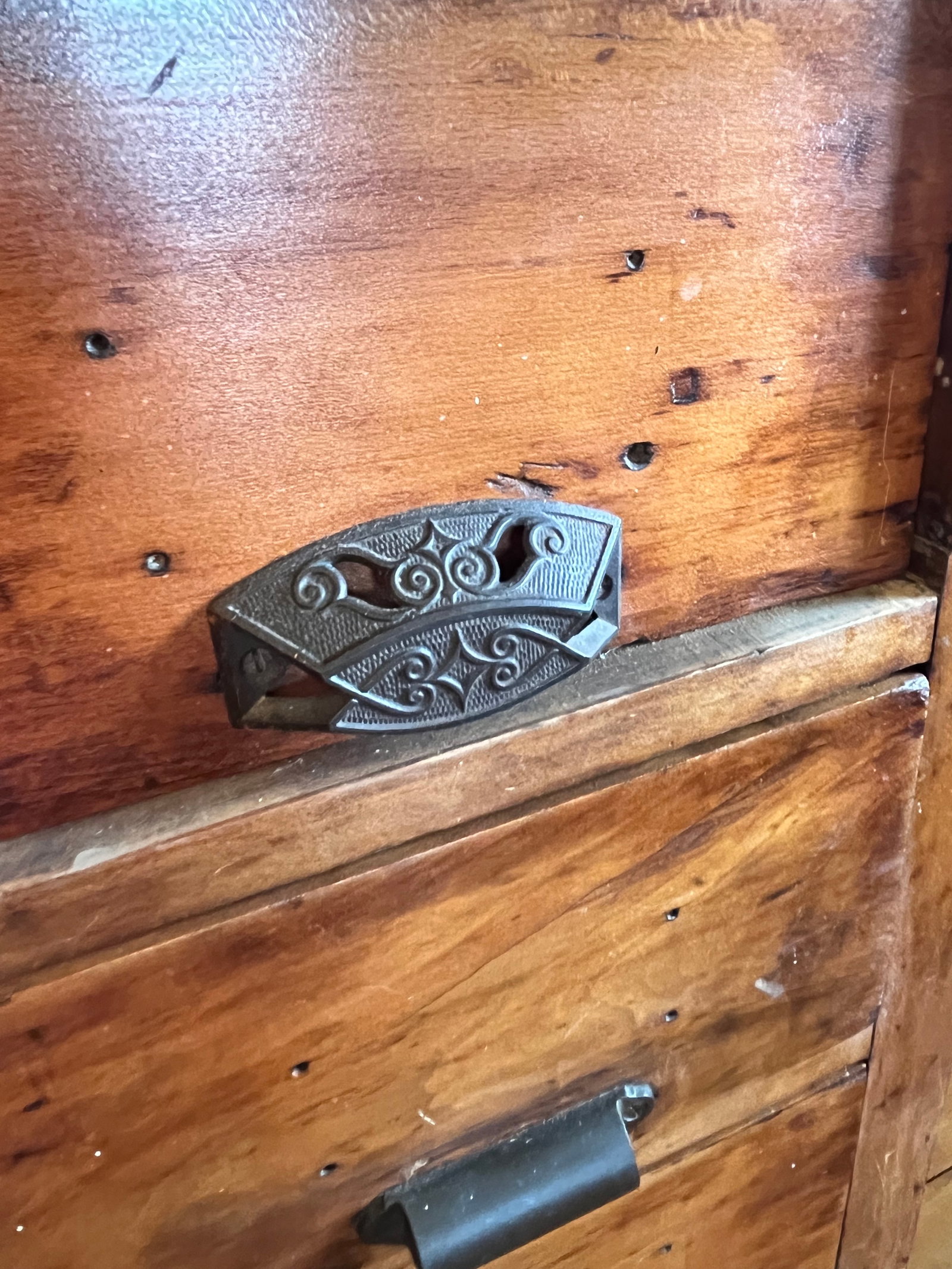 Exceptional 19c 18 Drawer Apothecary Cabinet - 4