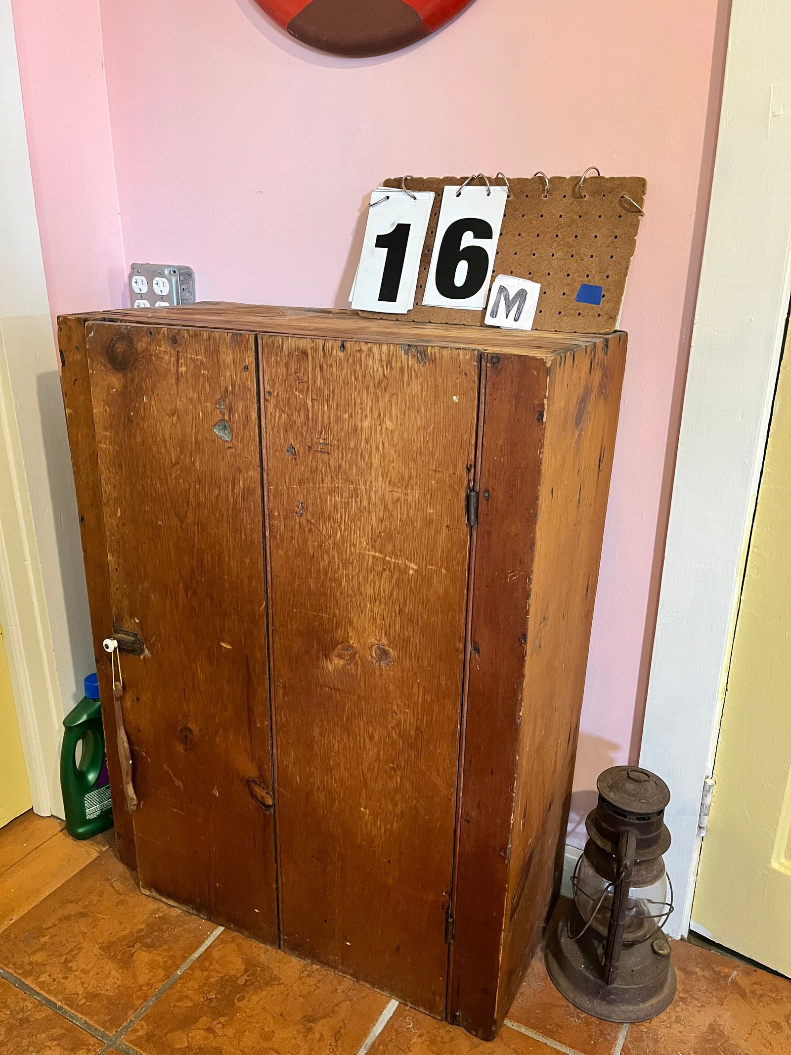 One Door Pine Jelly Cupboard with Three Shelves (1 of 3)