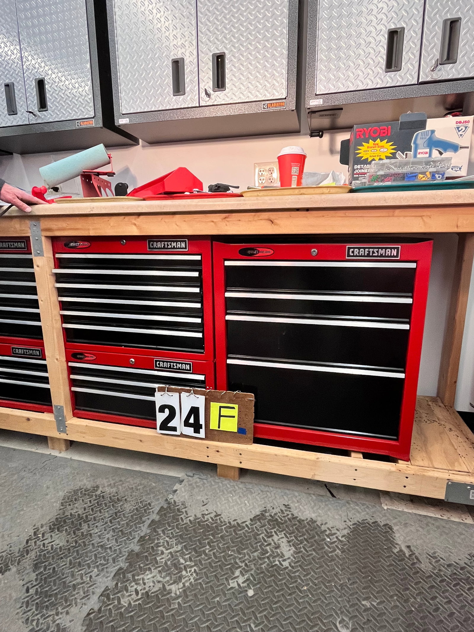 Four Craftsman Tool Cabinets with Keys: Four Craftsman tool cabinets with keys in like new condition. Two matching, 26.5"w x 18.5"d x 28.5"h. Two matching, 25"w x 18.5"d x 30"h. See photos. Please read the Terms and Conditions of this aucti