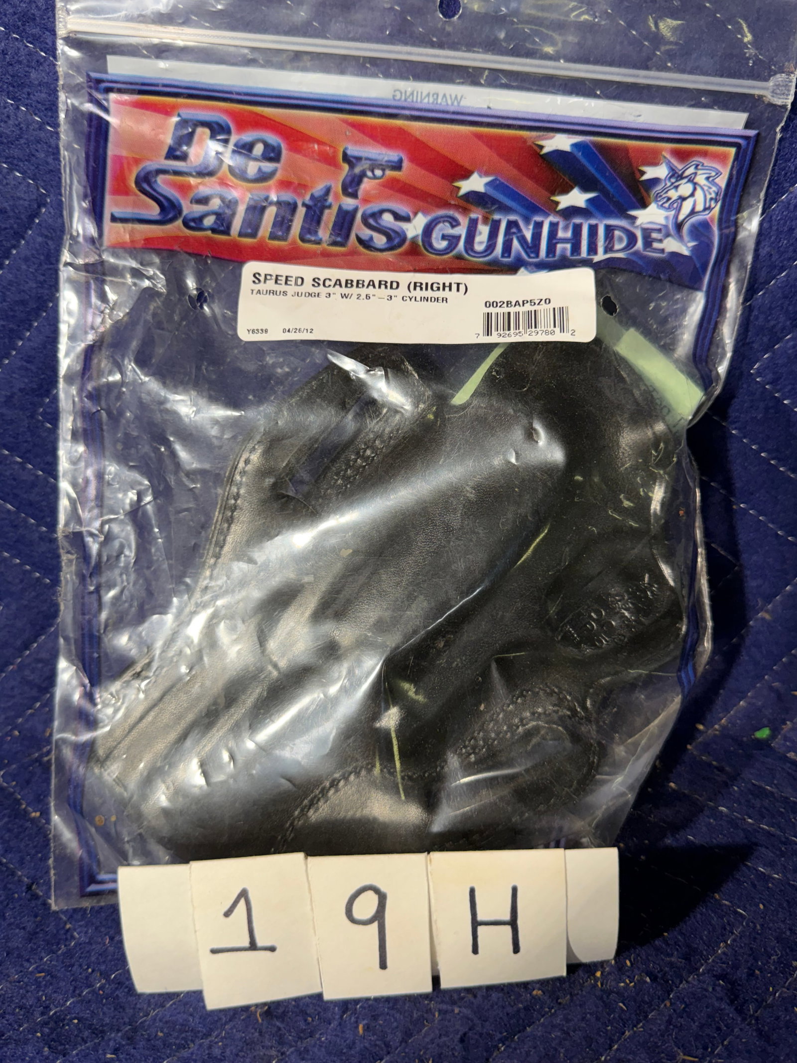 DeSantis Gunhide Speed Scabbard Right Hand: DeSantis Gunhide Speed Scabbard Right Hand. Taurus Judge 3" with 2.5"-3" cylinder. New in the bag. See photos.