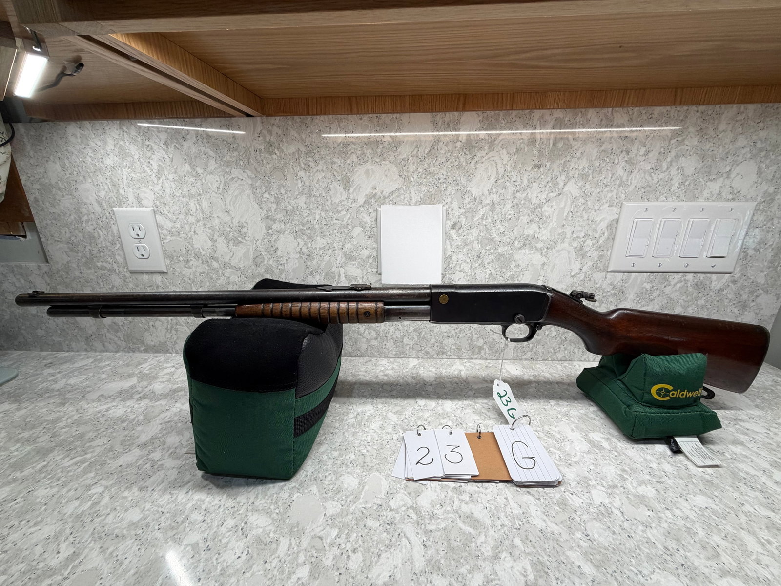 Remington Model 14 1/2: Remington Model 14 1/2. 44 Remington or 44 WCF stamped in barrel. 22" barrel. Has patent dates of OCT 12, 09 - JULY 5, 10 - NOV 19, 12 - AUG 26, 13 - SEPT 9, 13. RP stamped in barrel which indicates r