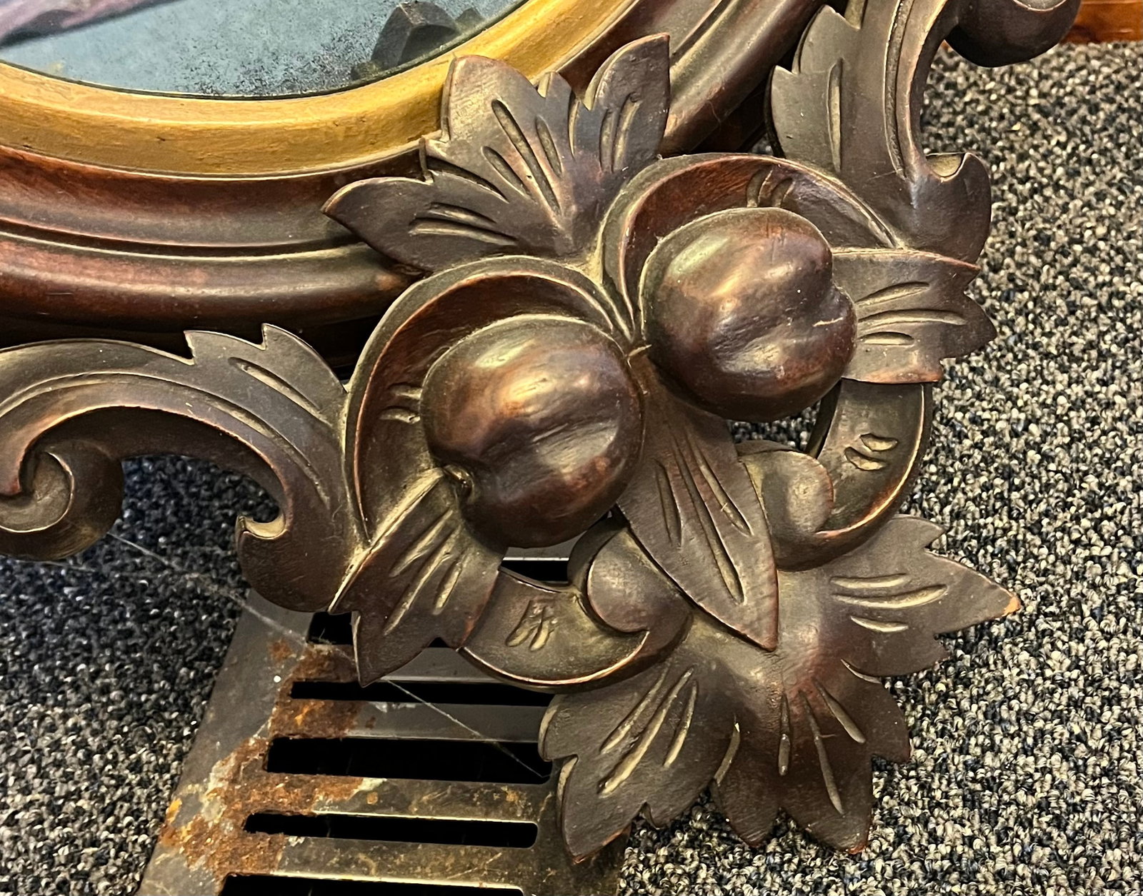 Nice 1890s Solid Walnut Victorian Mirror - 5