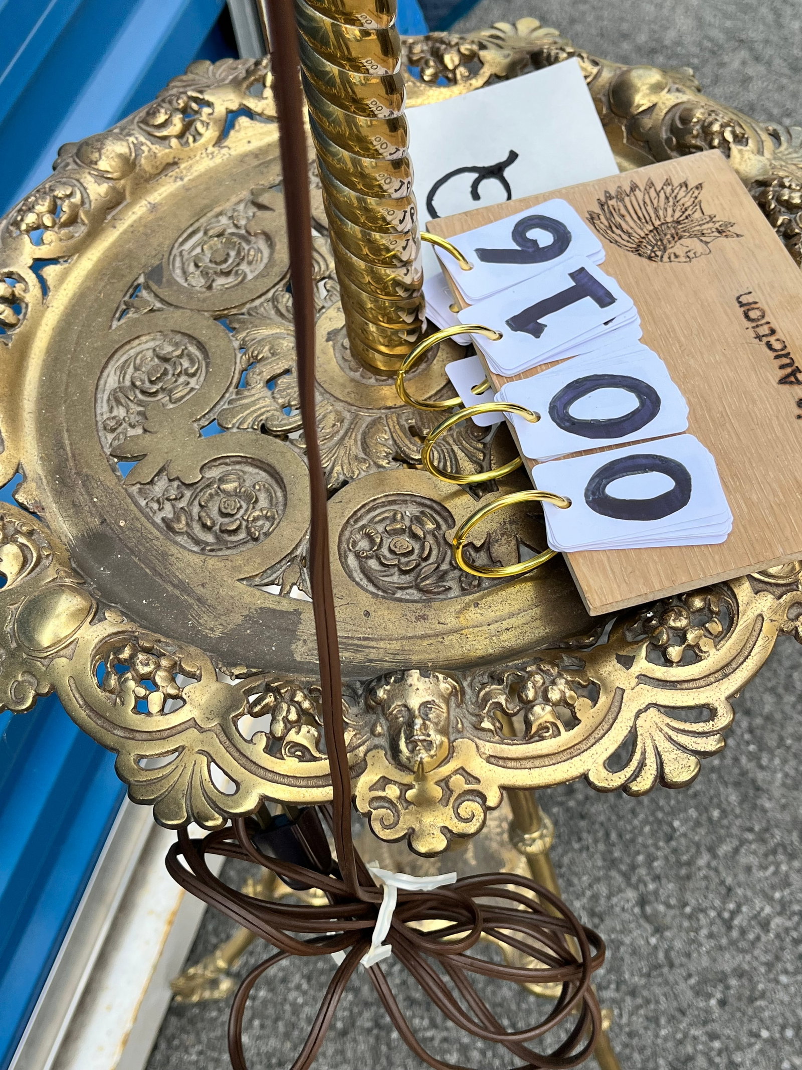 Fancy 1890s Electrified Kerosene Lamp - 4