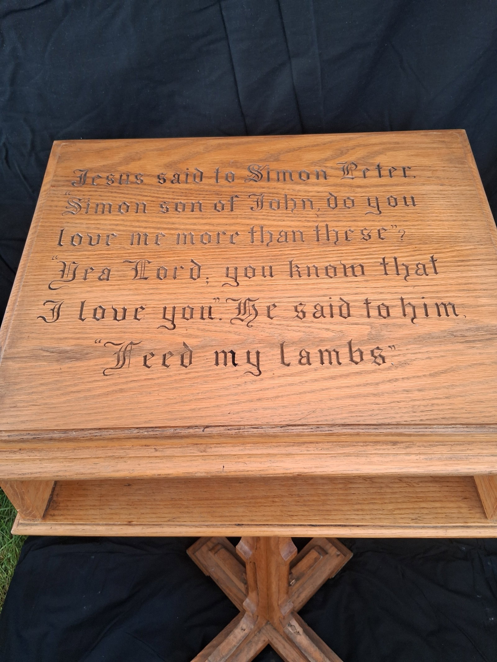Rare Solid Oak Eagle Carved Podium - 5