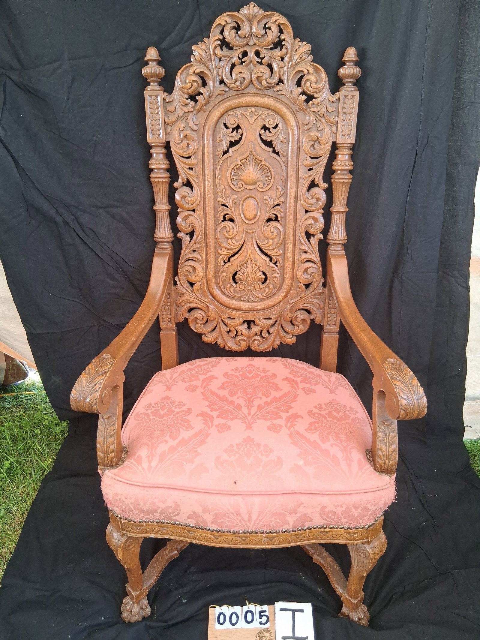 Exceptional American 1890s Solid Oak Highly Carved Upholstered Armchair: Exceptional American 1890s solid oak, highly carved upholstered armchair. 29"w x 23"d x 55.5"h. See photos. Please read the Terms and Conditions of this auction THOROUGHLY for IMPORTANT bidder informa