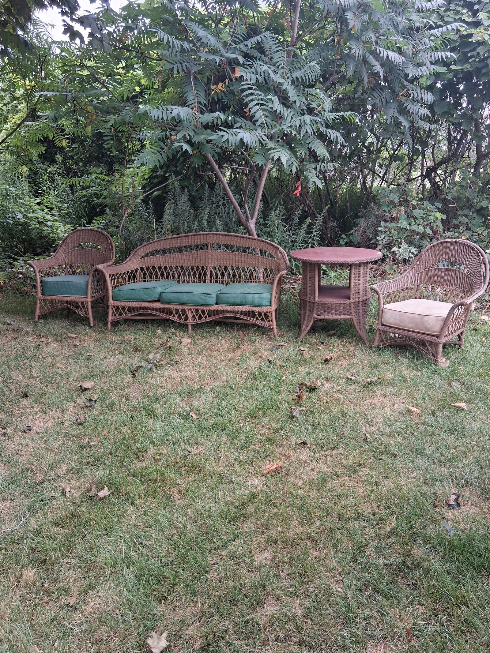 Beautiful Signed Four Piece Wicker Set: Beautiful signed four piece wicker set out of an Adirondack, NY camp. Signed Halter? Furniture Michigan, USA. Has the original paint. Original cushions need to be reupholstered. Includes two