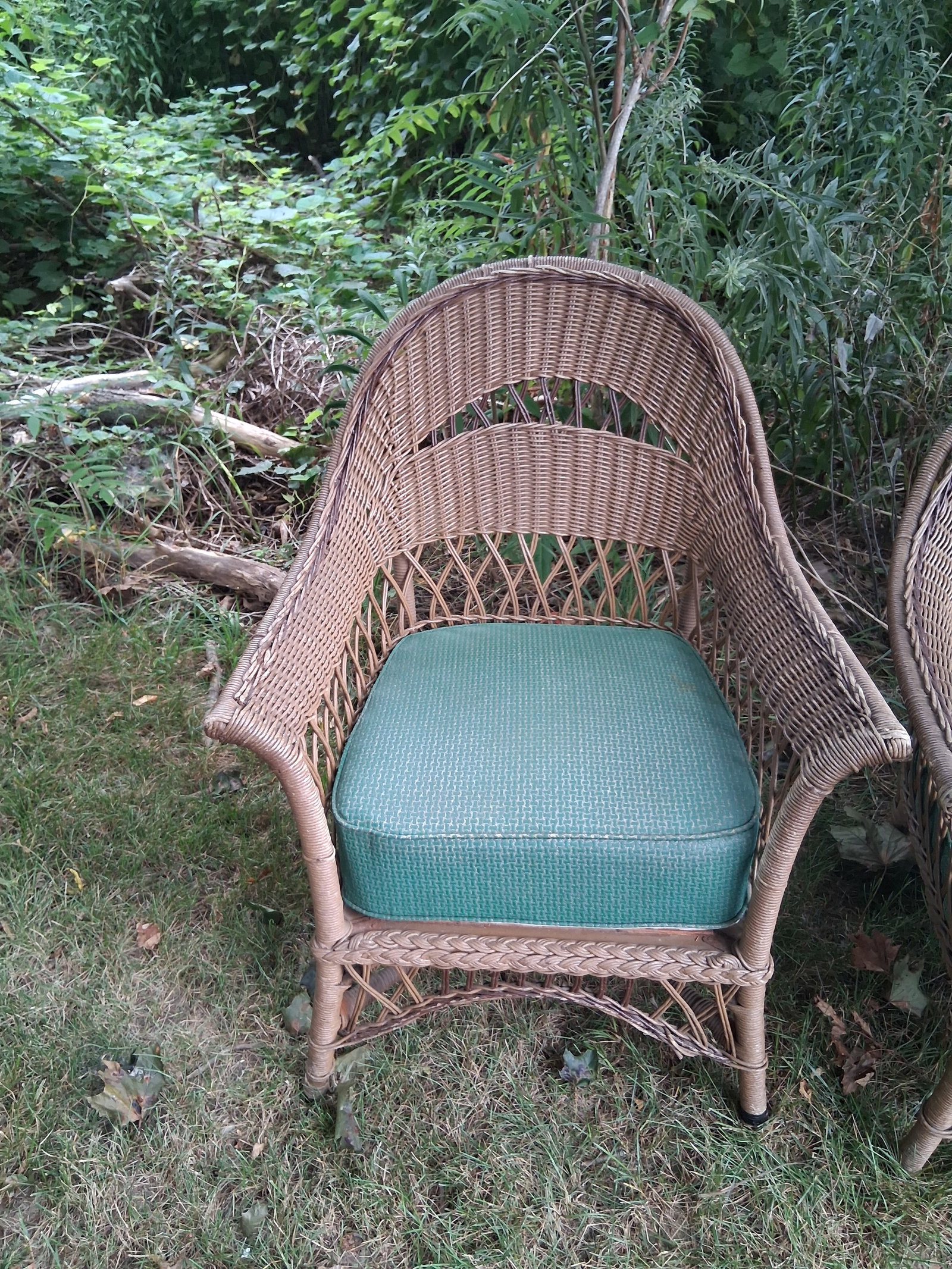 Beautiful Signed Four Piece Wicker Set - 7