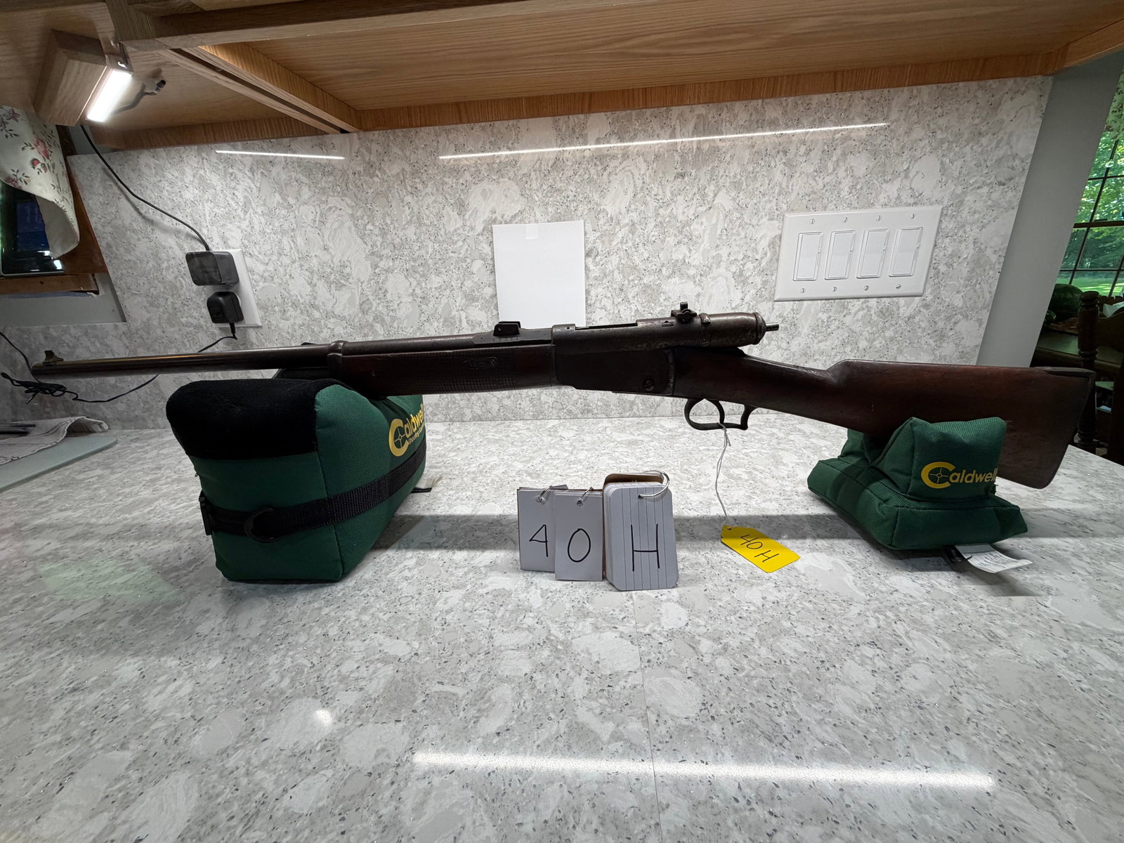 1871 Swiss Vetterli Infantry Rifle: 1871 Swiss Vetterli Infantry Rifle. 10.4x38mm (.41 Swiss). 22" barrel. Manufactured by Waffenfabrik Bern. In fair condition. NSN. See photos. Please read the Terms and Conditions of this auction