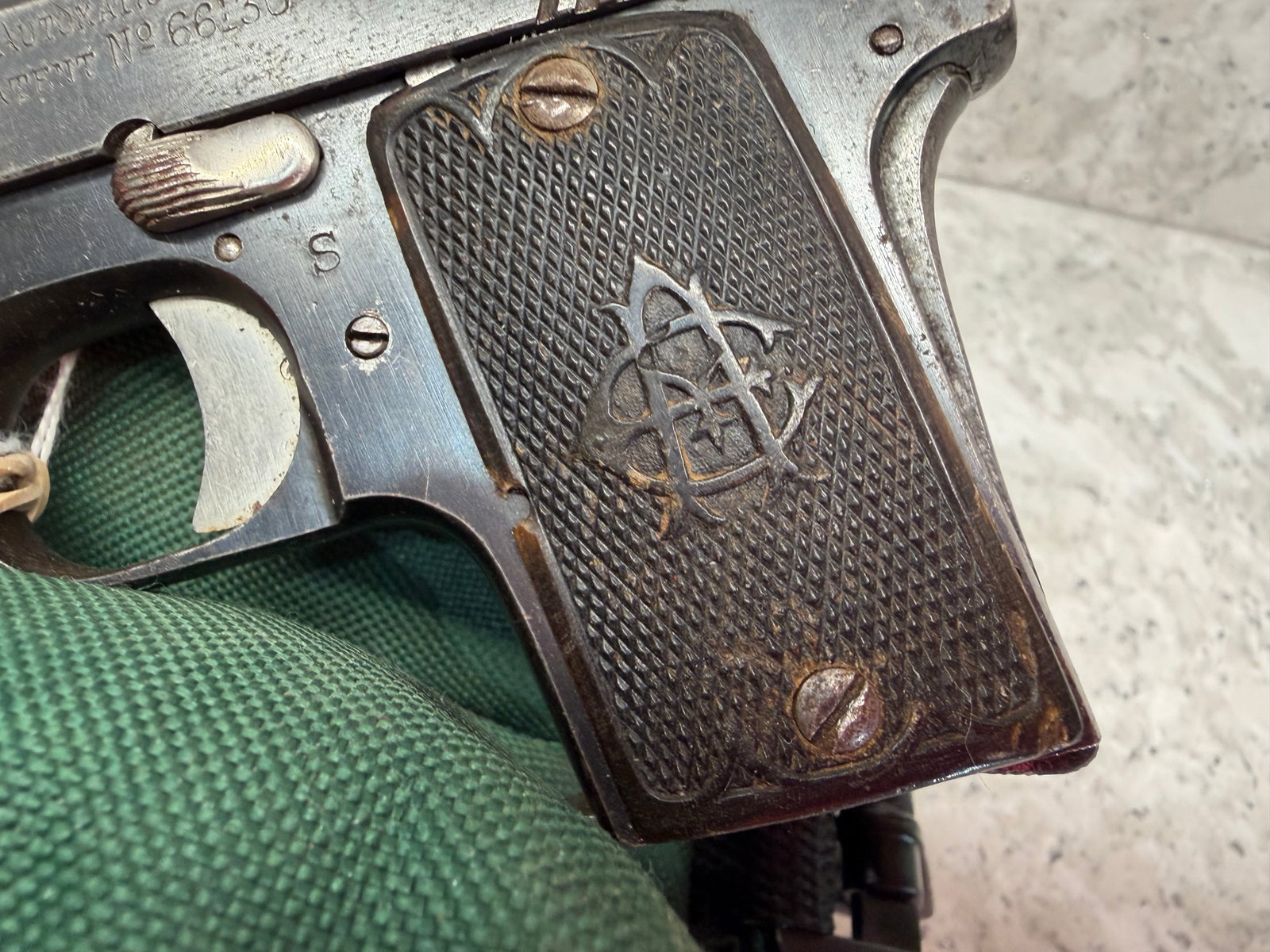 Bronco Model 1918 - 3