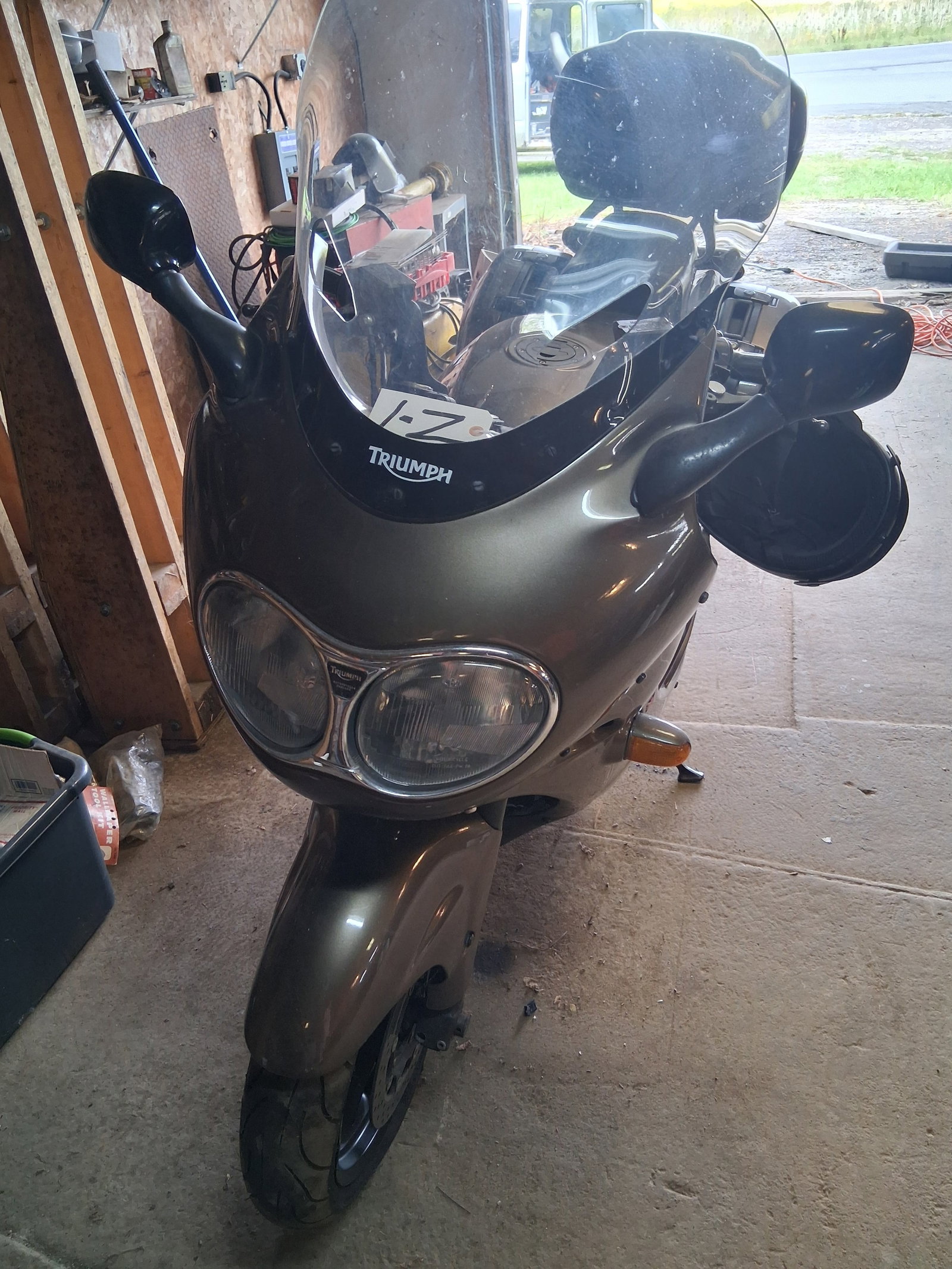 1999 Triumph Trophy 1200 Special Edition: 1999 Triumph Trophy 1200 Special Edition. Classic sport touring bike, lots of storage. Good tires, chain and new battery. 58511 miles. In running condition. See photos. Please read the Terms and