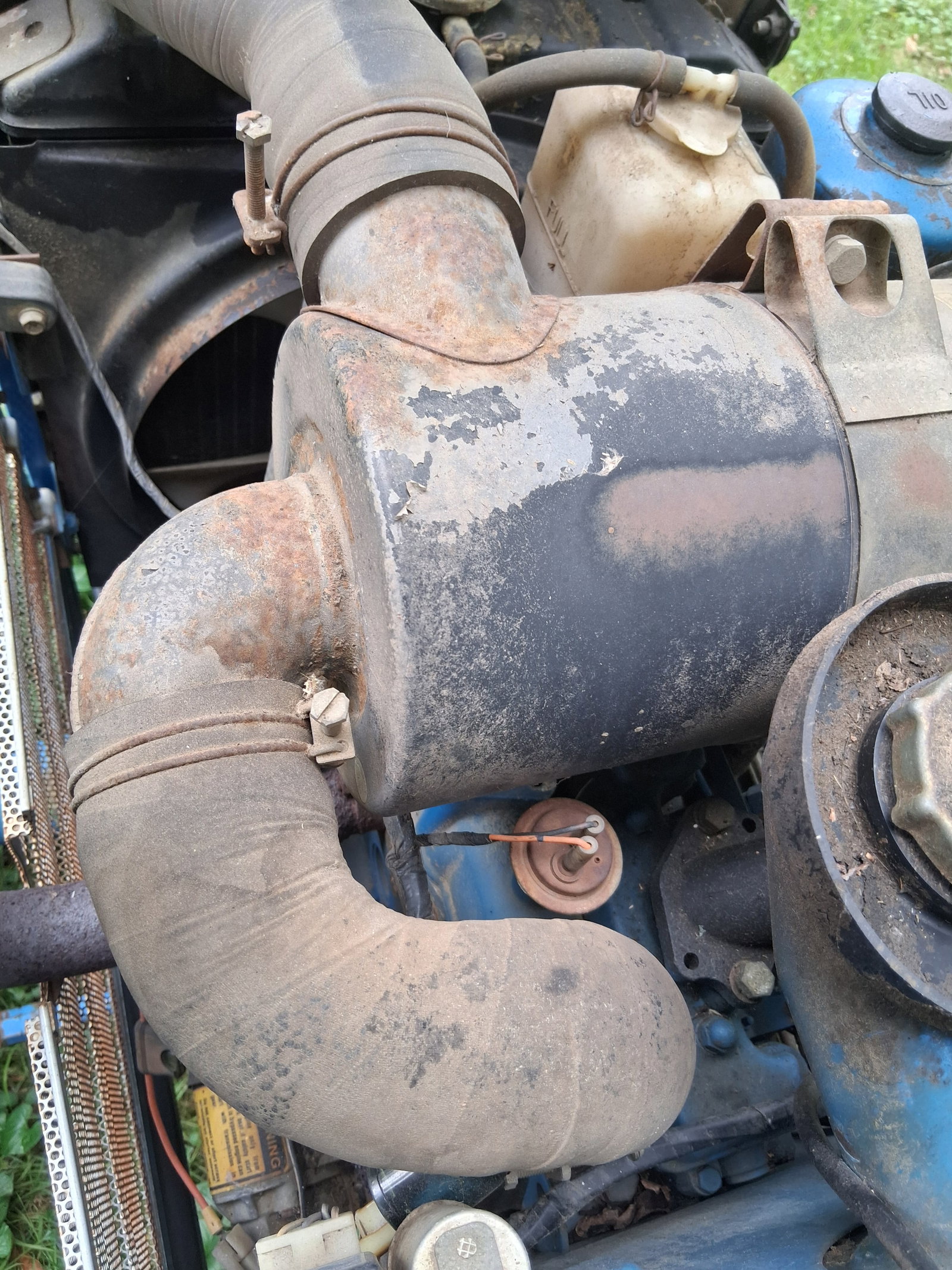 Ford 1720 Diesel Tractor - 7