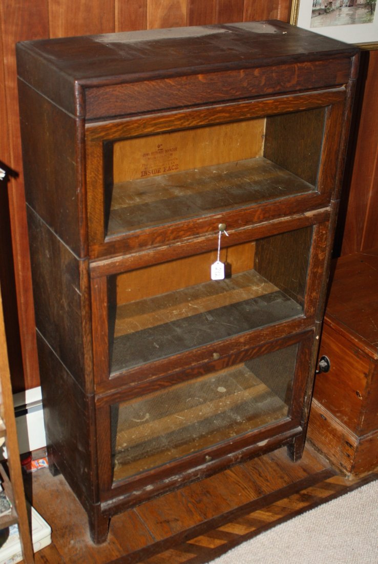 Signed Gunn 3 section quatered oak unusually small (1 of 1)