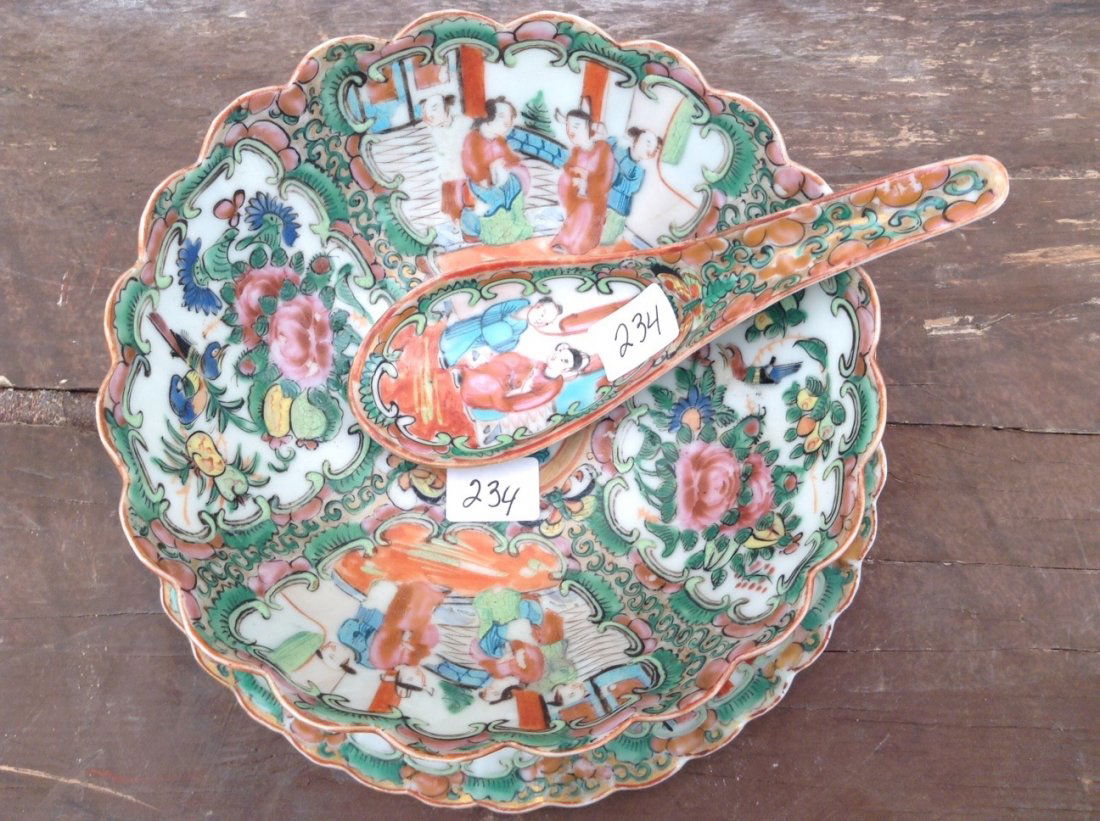 3 pieces of genuine 19th century Rose medallion (1 of 1)