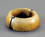 2051: Silver-mounted ivory bangle bracelet