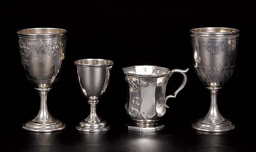 American coin silver goblets and cup 19th century: American coin silver goblets and cup 19th century two Gorham goblets, H6"; unmarked goblet, H4"; handled cup, H3 1/2". (Cup and one goblet with damage)@Size:471 grams
