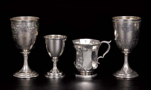 American coin silver goblets and cup 19th century: American coin silver goblets and cup 19th century two Gorham goblets, H6"; unmarked goblet, H4"; handled cup, H3 1/2". (Cup and one goblet with damage)@Size:471 grams