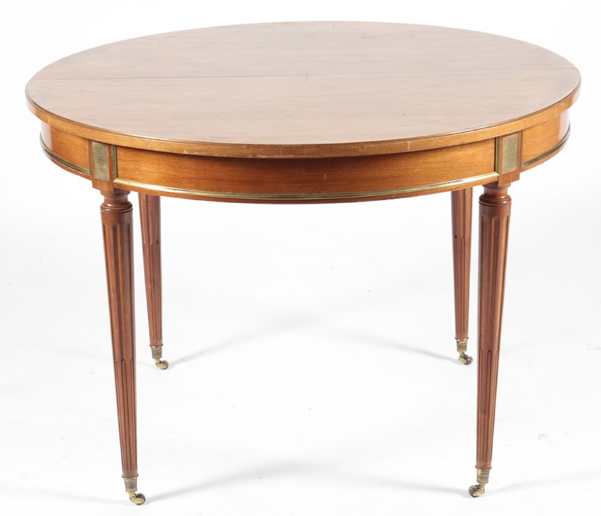 ROUND MAHOGANY LOUIS XVI STYLE DINING TABLE C1940 (1 of 3)