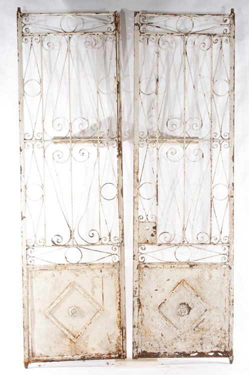PAIR OF PAINTED IRON GATES CIRCA 1940 (1 of 5)