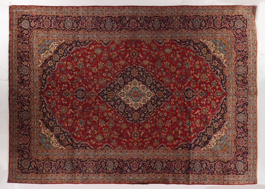 SEMI ANTIQUE PERSIAN KASHAN RUG (1 of 4)