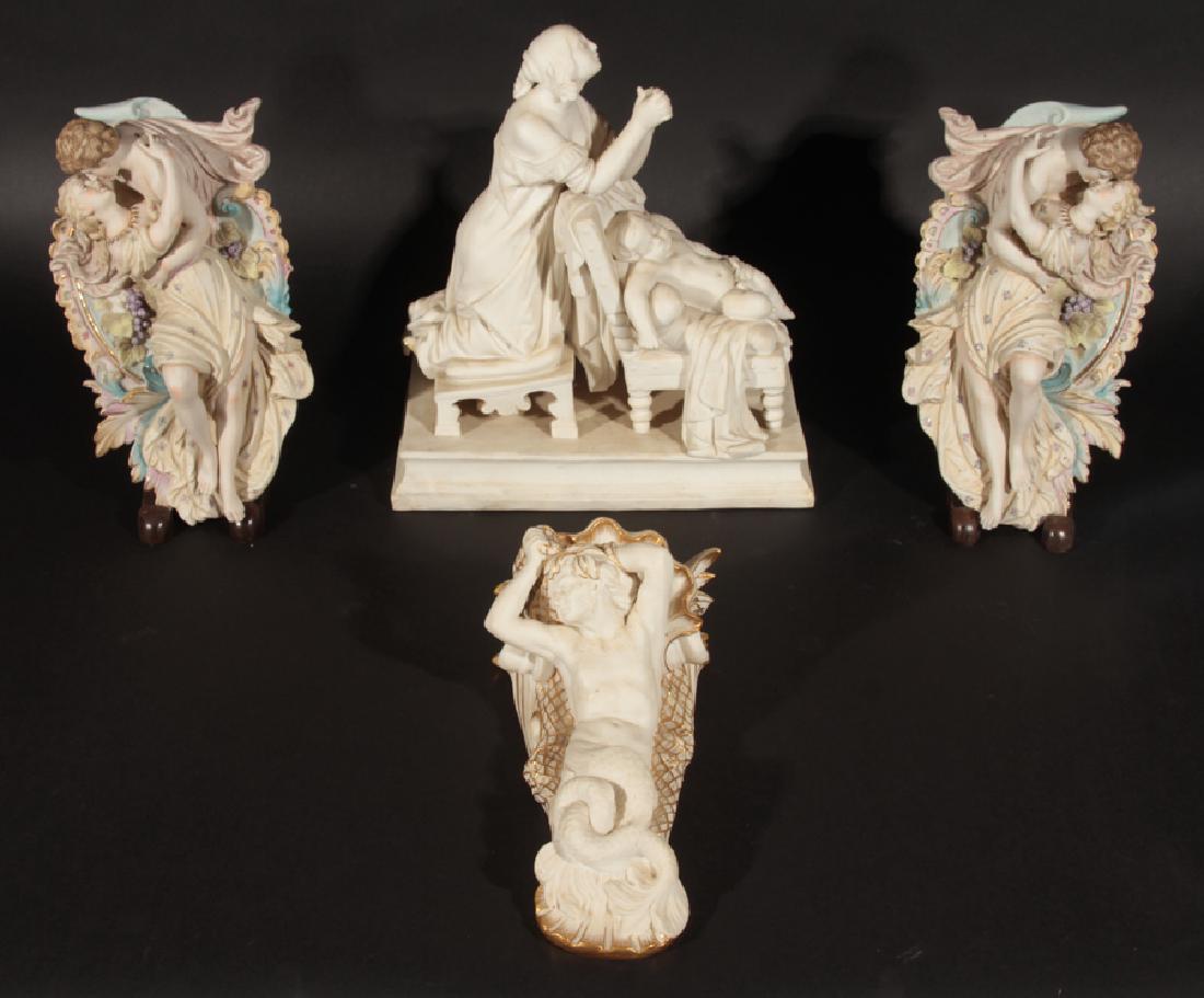 LOT OF 4 BISQUE FIGURES CIRCA 1940 (1 of 7)