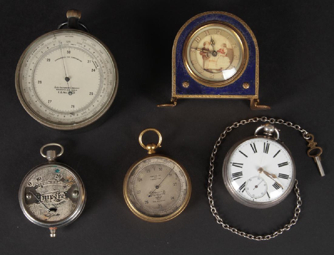 COLLECTION OF 5 ANTIQUE SCIENTIFIC INSTRUMENTS (1 of 4)