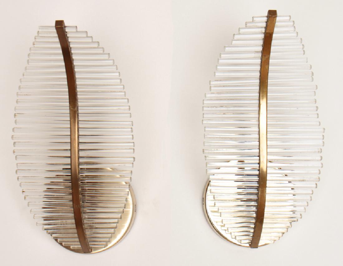 A PAIR OF ITALIAN BRONZE  AND GLASS LEAF SCONCES (1 of 4)