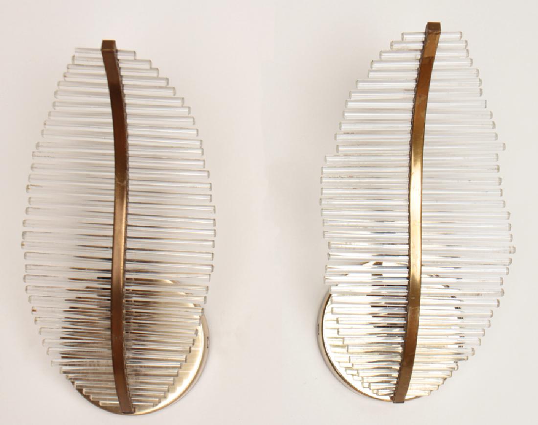 A PAIR OF ITALIAN BRONZE AND GLASS LEAF SCONCES (1 of 4)