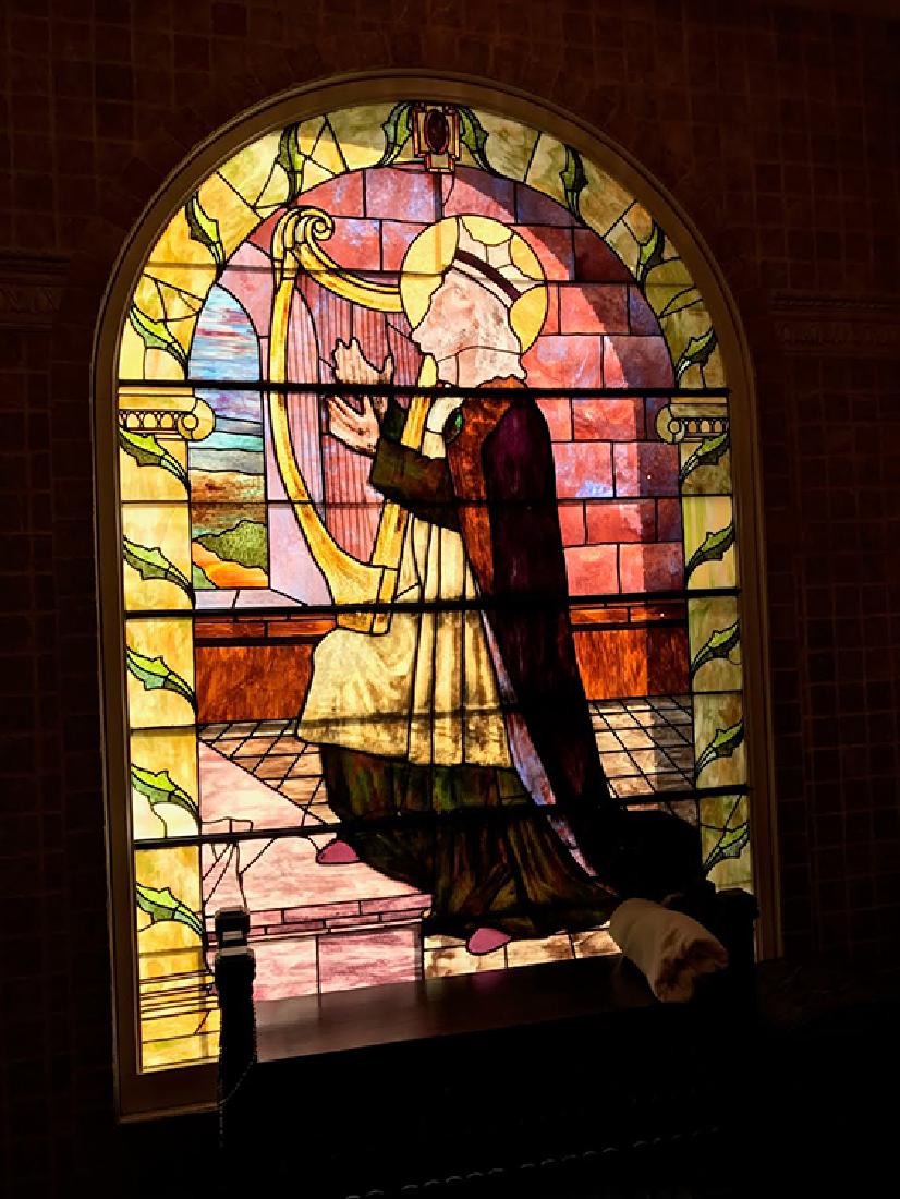 ARCHED TOP LEADED STAINED GLASS WINDOW C.1890 (1 of 1)