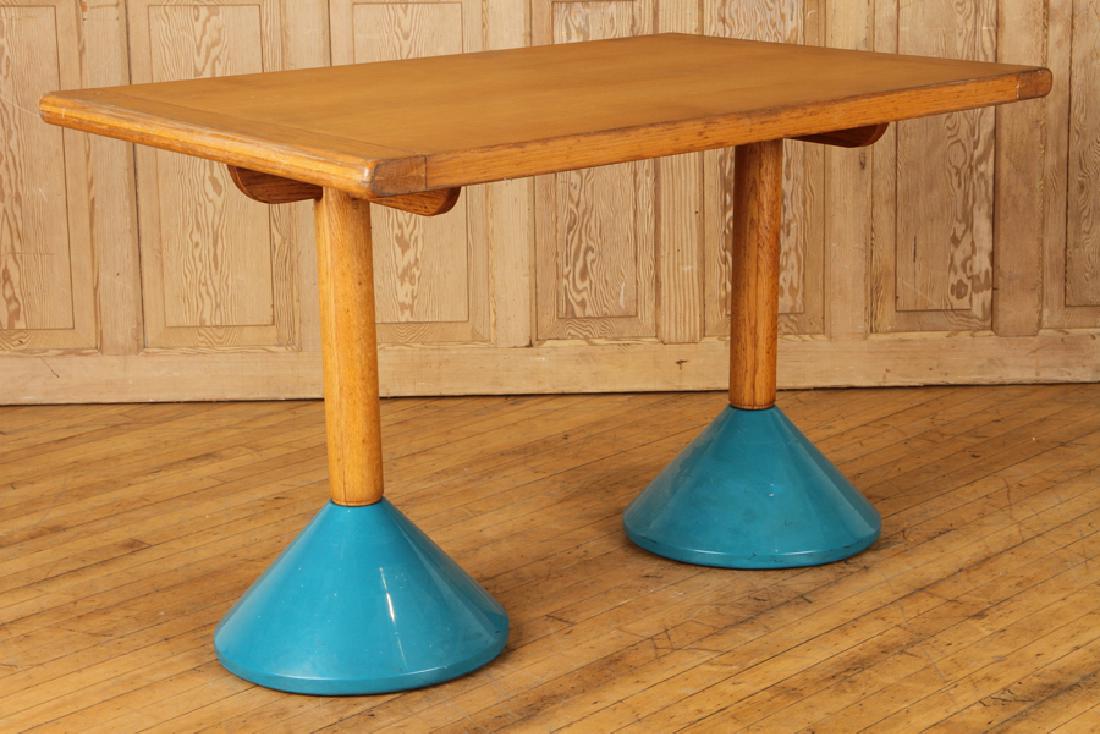 ITALIAN MID CENTURY MODERN OAK TABLE C.1960 (1 of 4)