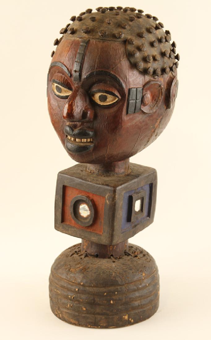 LARGE AFRICAN CARVED FIGURE OF MALE BUST (1 of 6)