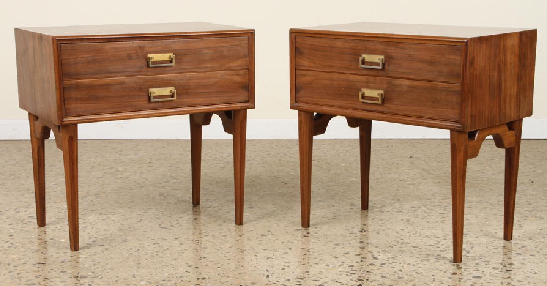 PAIR MID CENTURY MODERN WALNUT END TABLES 1960 (1 of 5)
