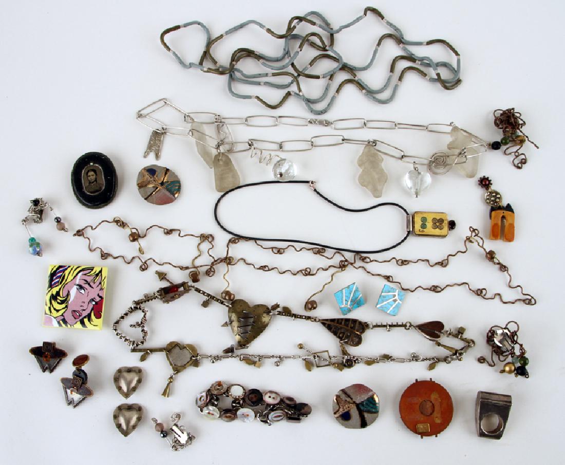 23 PIECES ARTIST SIGNED & COSTUME JEWELERY: A collection of twenty-three pieces of artist signed and costume jewelery, including Thomas Mann necklace and turquoise earrings.
