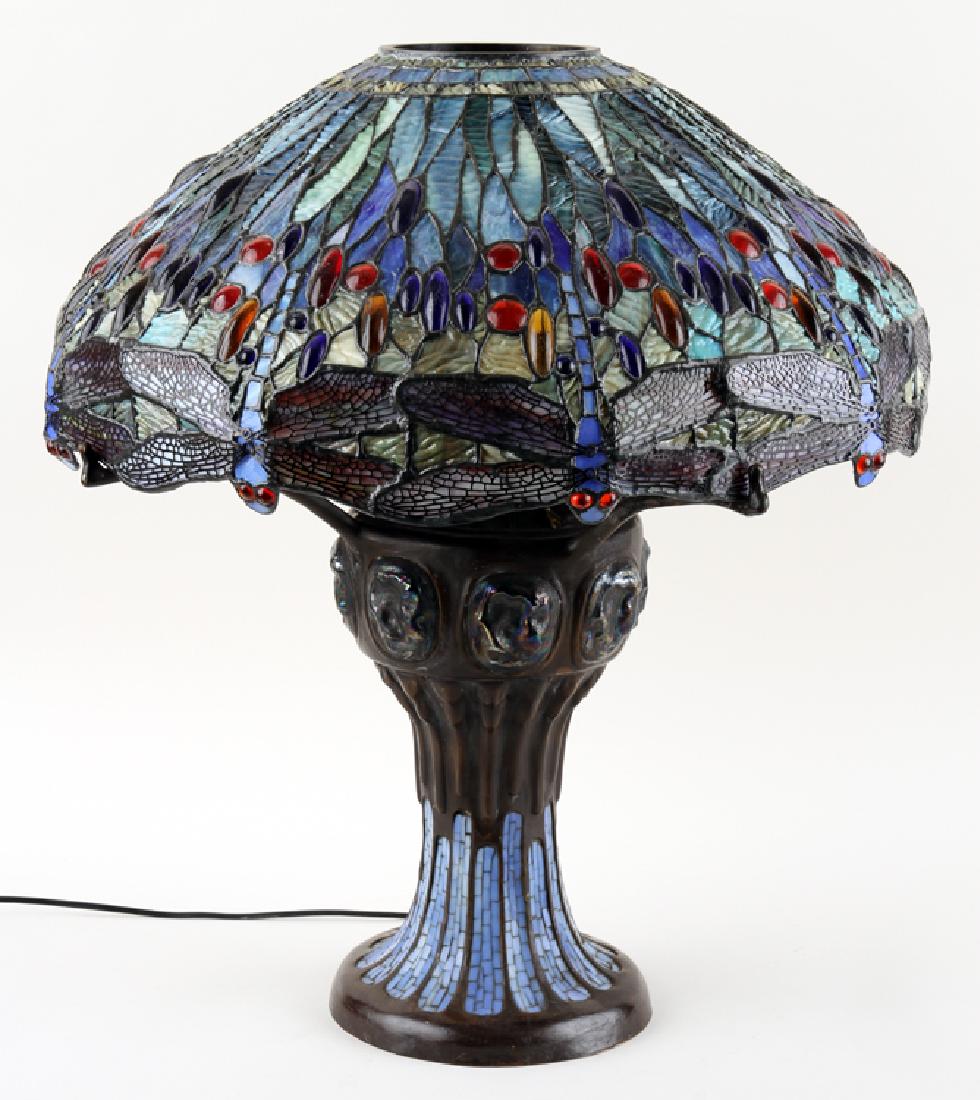 TIFFANY STYLE BRONZE TABLE LAMP DRAGONFLY SHADE (1 of 7)