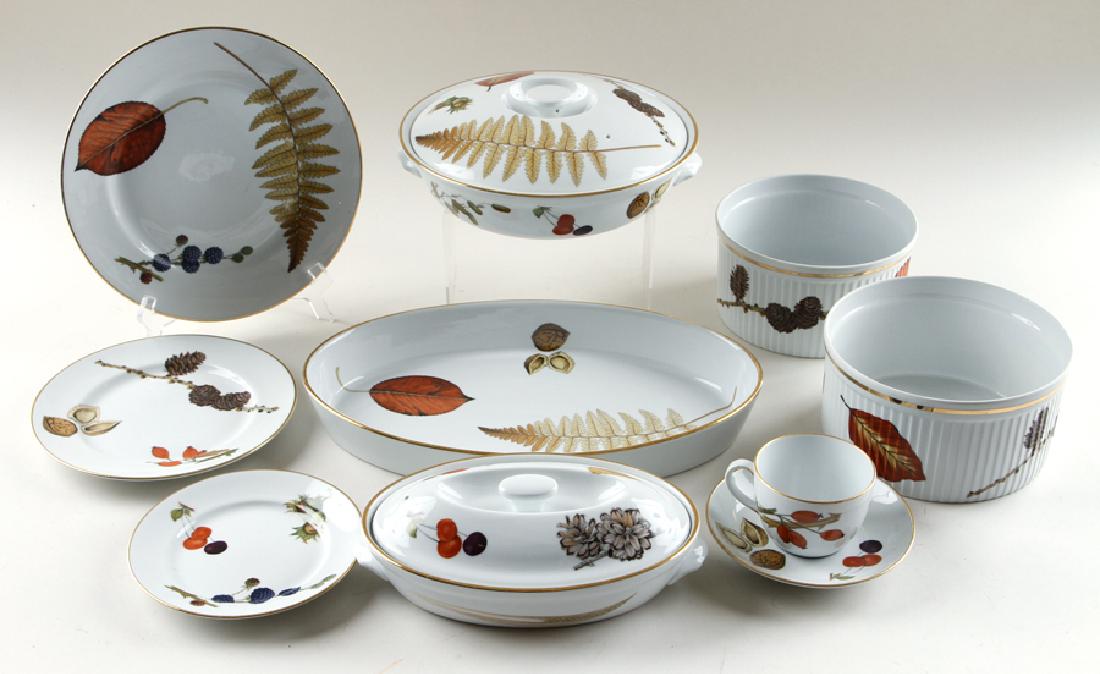 FORTY-FIVE PIECES ROYAL WORCESTER PORCELAIN (1 of 7)