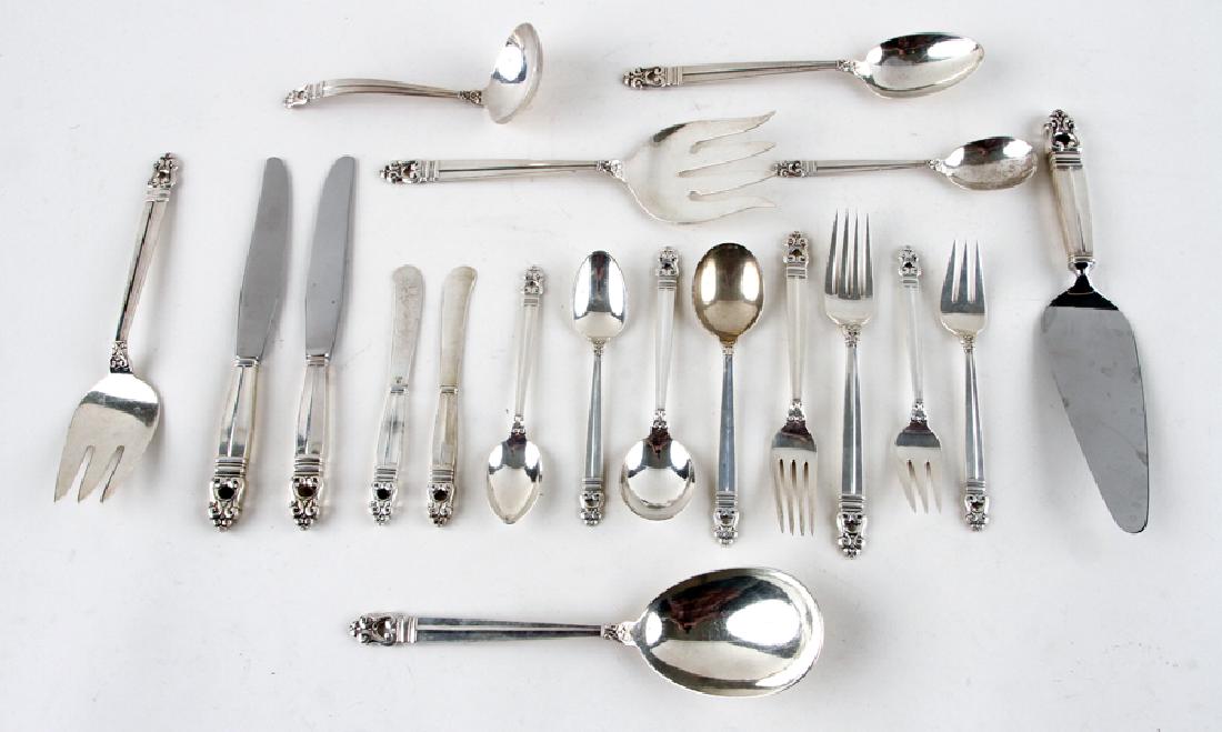 132PC. INTERNATIONAL STERLING FLATWARE 153.82 TR (1 of 6)