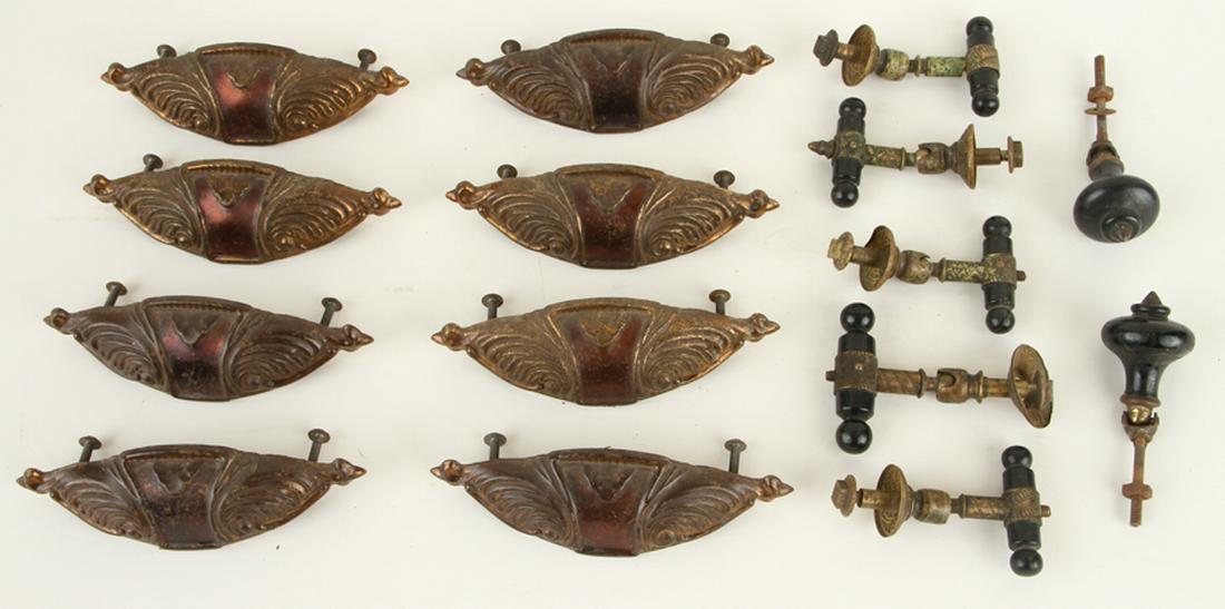 15 PIECE LOT OF FURNITURE HANDLES OF 3 TYPES (1 of 4)