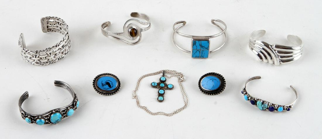 9 MEXICAN & NATIVE AMERIAN SILVER JEWELRY ITEMS (1 of 7)