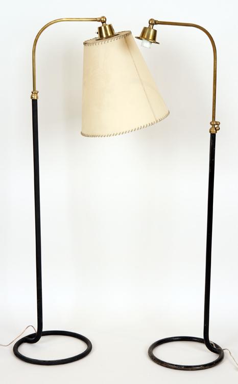 NEAR PAIR BRASS IRON FRENCH FLOOR LAMPS C.1950 (1 of 5)