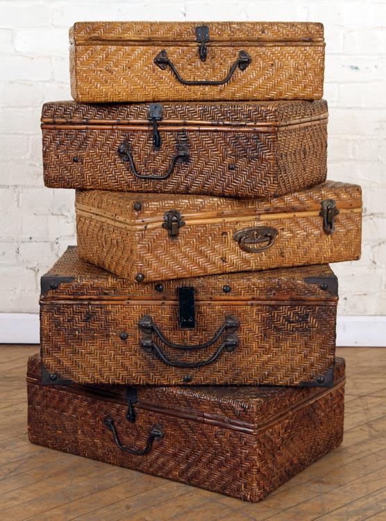 SET OF FIVE WICKER BOXES WITH IRON (1 of 6)
