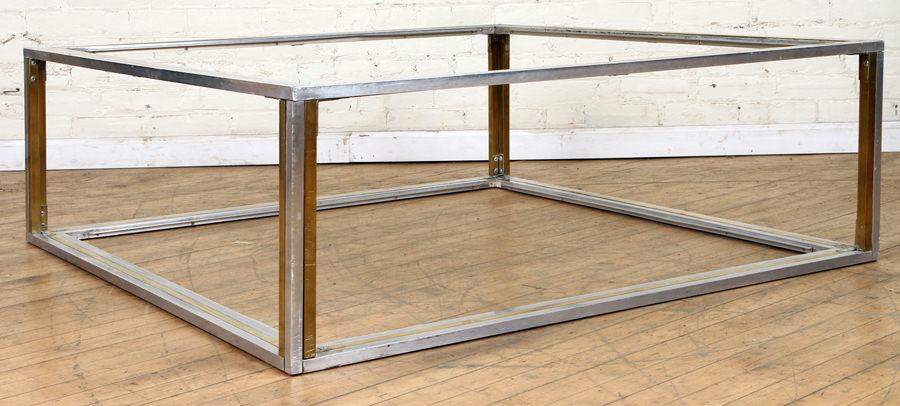 MID CENTURY MODERN CHROME & BRASS COFFEE TABLE (1 of 4)