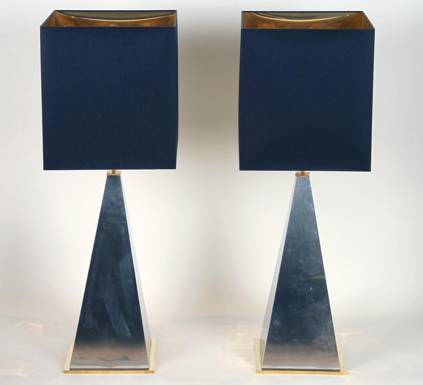 PAIR ITALIAN PYRAMID FORM STEEL TABLE LAMPS (1 of 6)