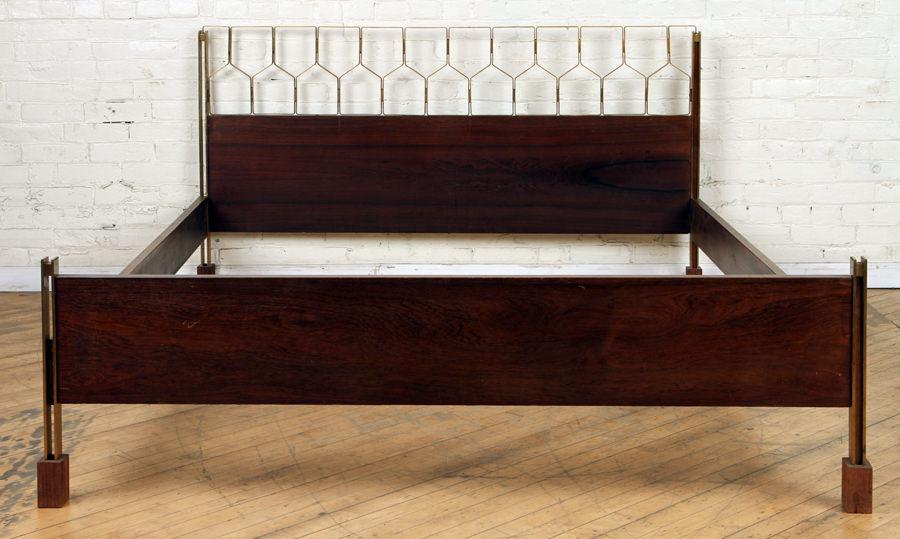 ITALIAN ROSEWOOD BRONZE QUEEN SIZE BED C.1950 (1 of 5)