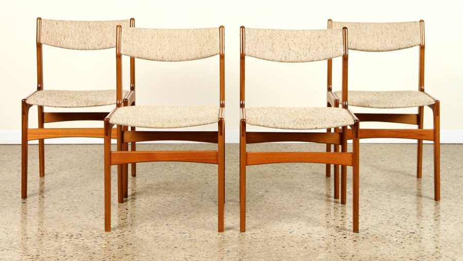 SET OF FOUR DANISH STYLE SIDE CHAIRS (1 of 5)