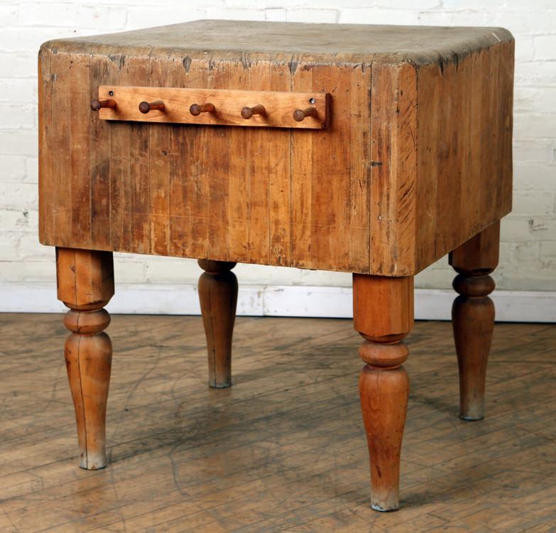 HEAVY BUTCHER BLOCK TABLE (1 of 4)