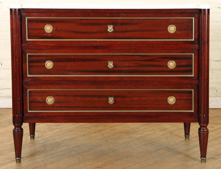 LOUIS XVI STYLE FRENCH MAHOGANY DRESSER C.1950 (1 of 6)