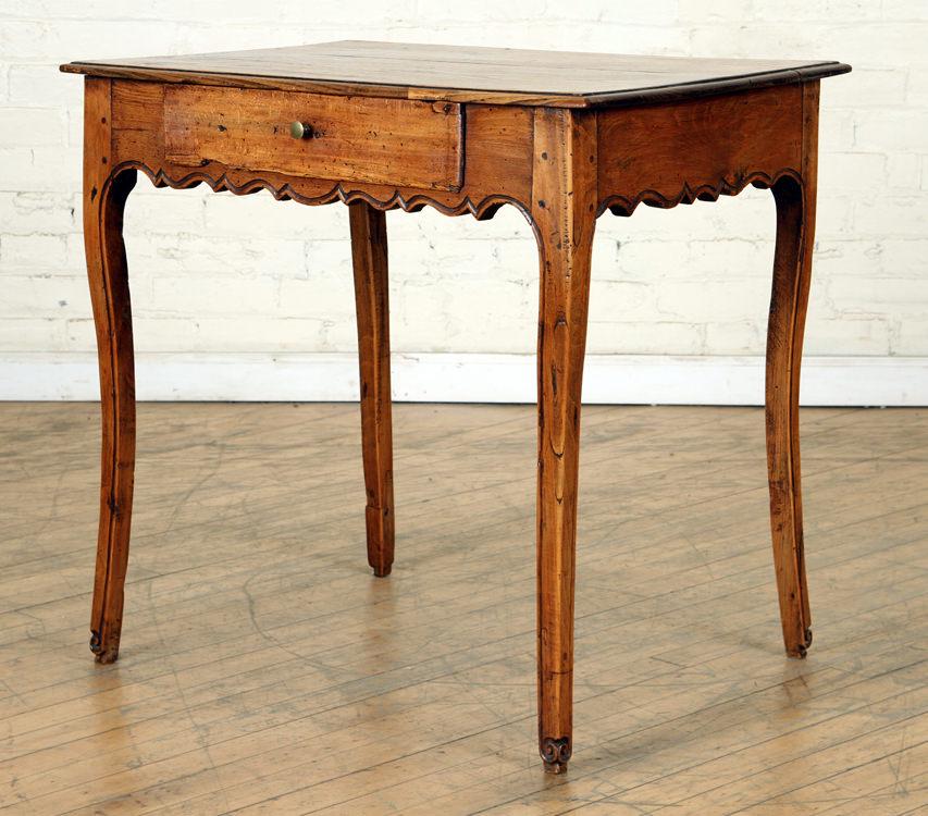 FRENCH WALNUT TABLE MORTISE AND TENON C.1800 (1 of 5)