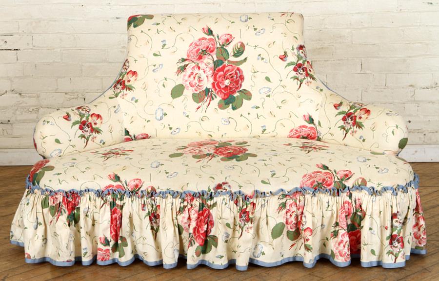FRENCH DIVAN FLORAL UPHOLSTERY C. 1910: A French divan having floral upholstery and handpainted legs circa 1910. Ht: 31.5" Wd: 53" Dpth: 28" Seat: 13.5"
