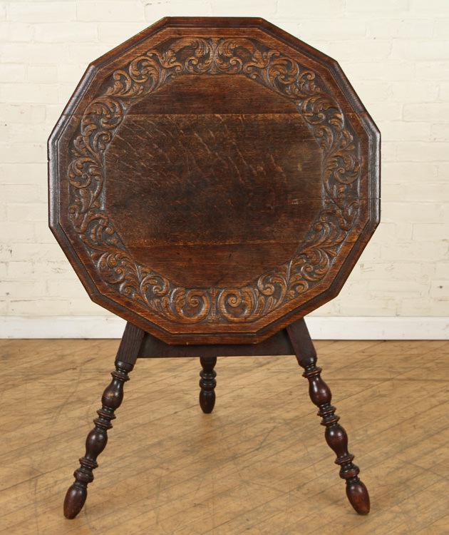 CARVED OAK POKER TABLE WITH FOLDING BASE (1 of 5)