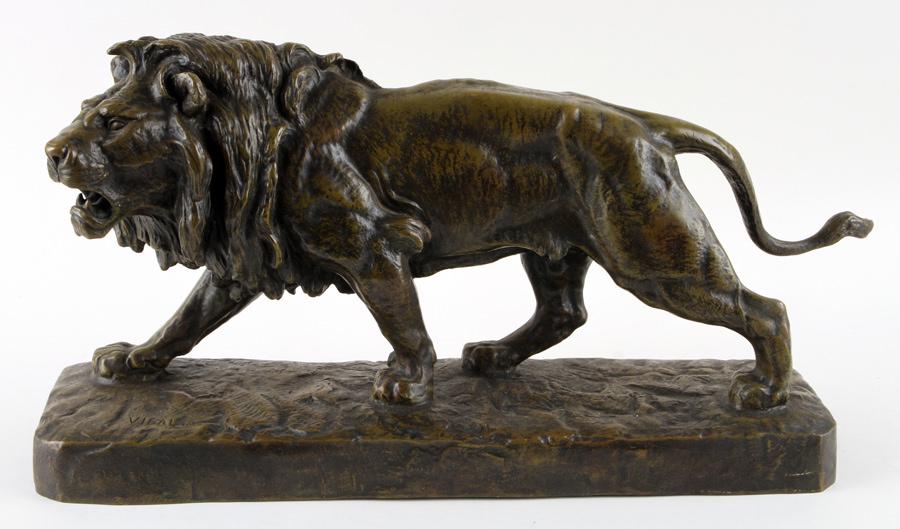 AFTER LOUIS VIDAL NATAVEL "LION MARCHANT" BRONZE (1 of 7)