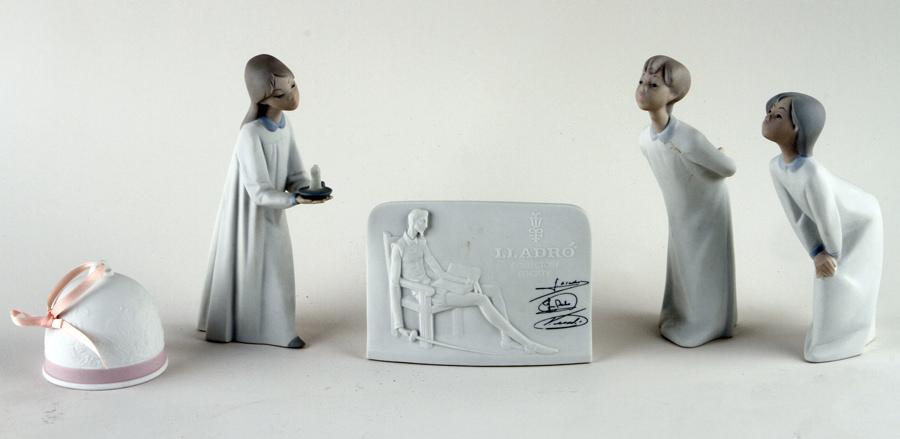 COLLECTION OF 5 SIGNED LLADRO PORCELAIN ITEMS (1 of 6)